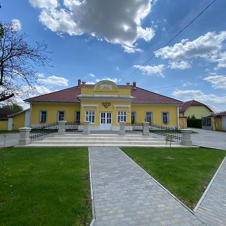 Kuria Vendeghaz Hotel Poroszló Eksteriør billede