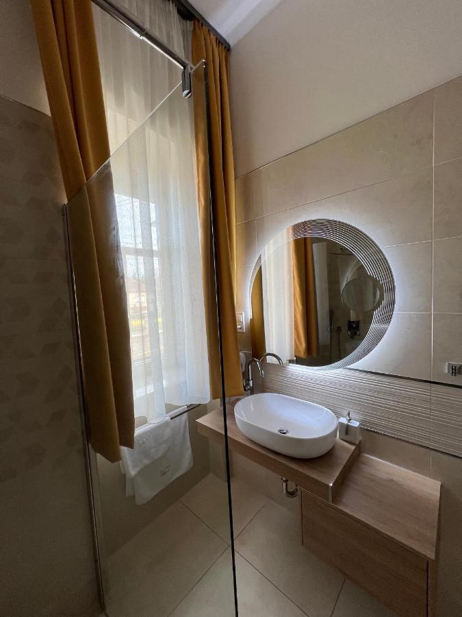 Kuria Vendeghaz Hotel Poroszló Eksteriør billede